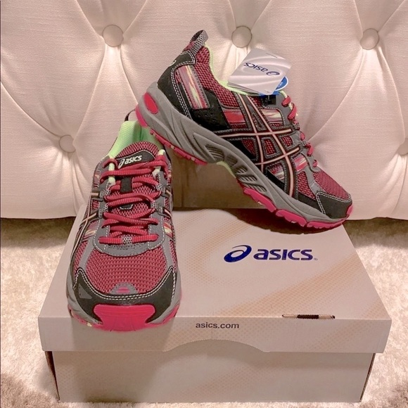 SOLD!!    ASICS Girls/Women’s Gel-Venture 5 Running Sneaker - Picture 4 of 11
